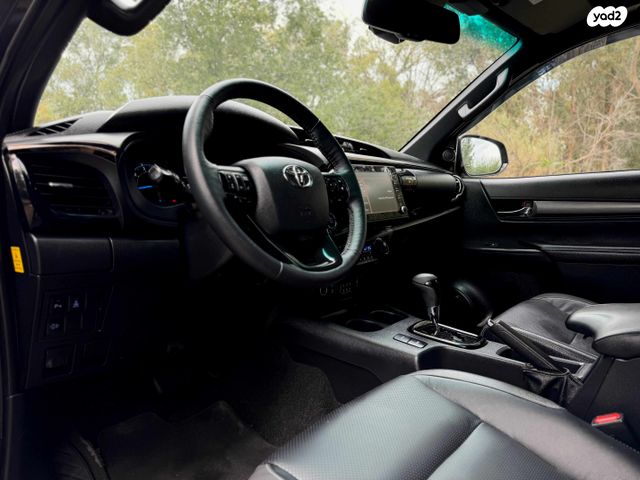 טויוטה היילקס