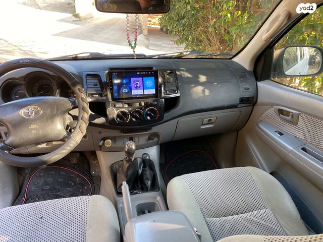 טויוטה היילקס ויגו