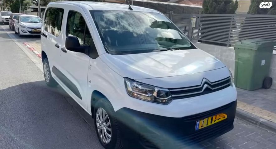 מודעת רכב סיטרואן ברלינגו