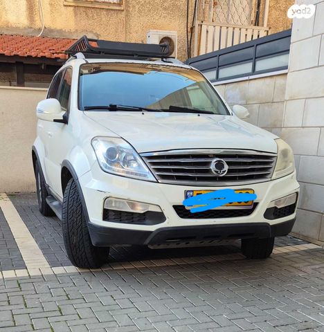 מודעת רכב סאנגיונג רקסטון