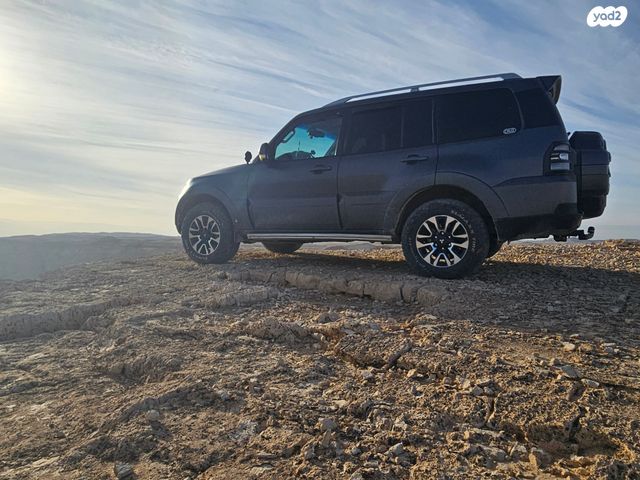 מיצובישי פג'רו