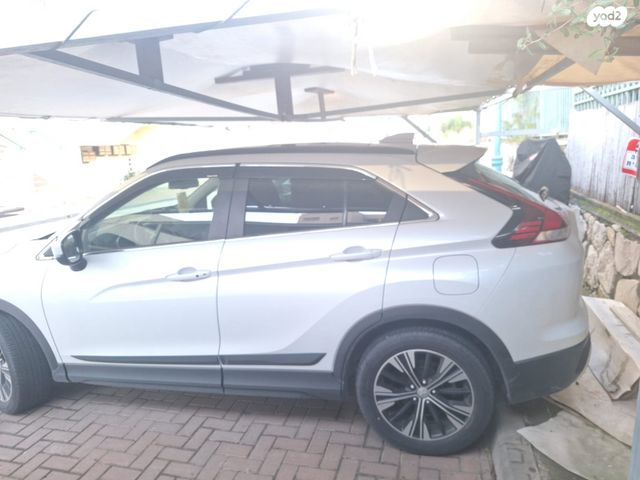 מיצובישי אקליפס קרוס