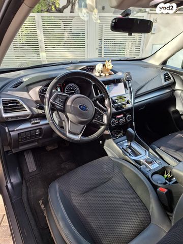 סובארו פורסטר