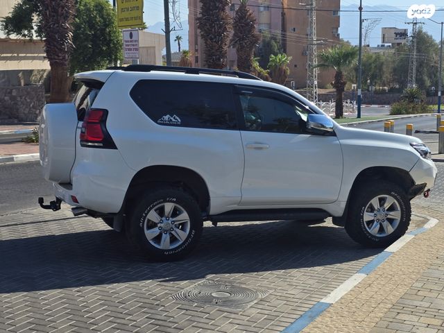 מודעת רכב טויוטה לנד קרוזר