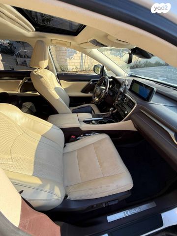 מודעת רכב לקסוס RX