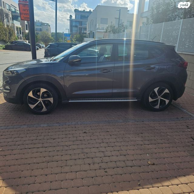 מודעת רכב יונדאי טוסון