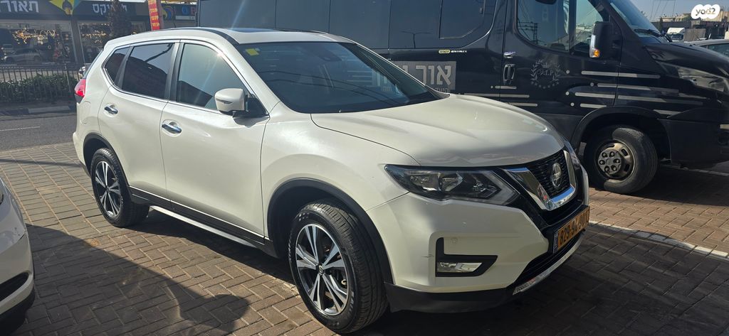 מודעת רכב ניסאן אקס טרייל