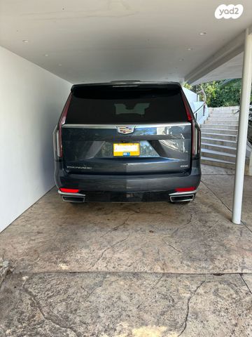 מודעת רכב קאדילק אסקלייד