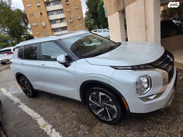 מודעת רכב מיצובישי אאוטלנדר