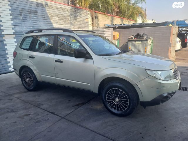 סובארו פורסטר