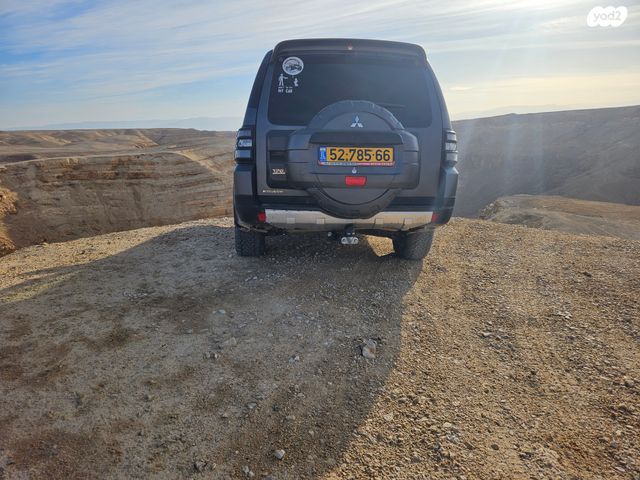 מודעת רכב מיצובישי פג'רו