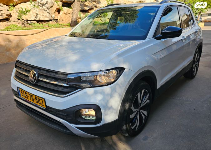 מודעת רכב פולקסווגן T-קרוס