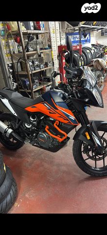KTM Adventure 390
