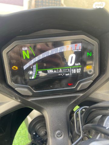 קאוואסאקי נינג'ה 650