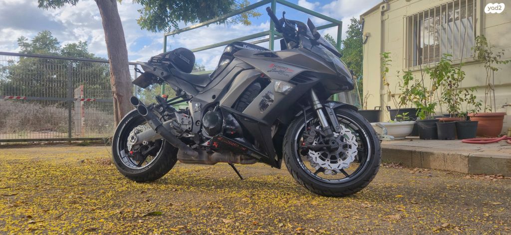 מודעת רכב קאוואסאקי Z1000SX