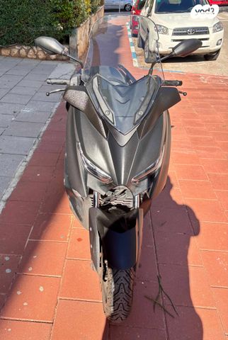 ימאהה X-MAX 300