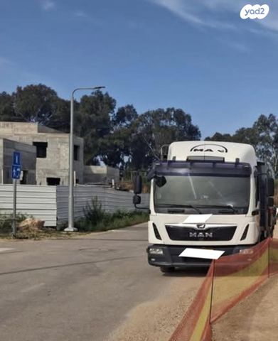 מודעת רכב מאן