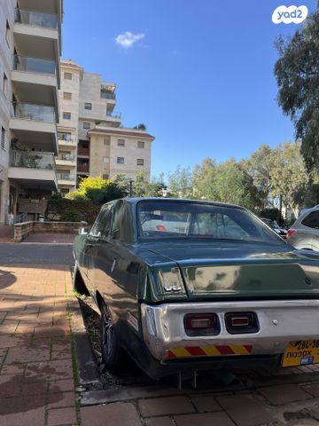 מודעת רכב דודג'