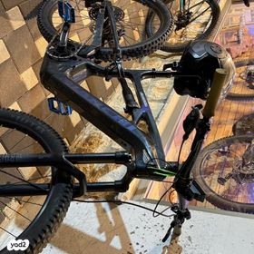 feedItemObj.data.row_1