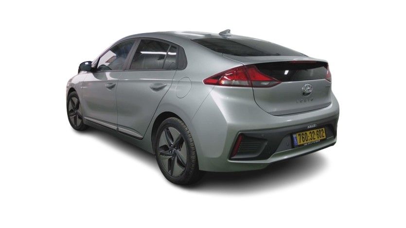 יונדאי איוניק