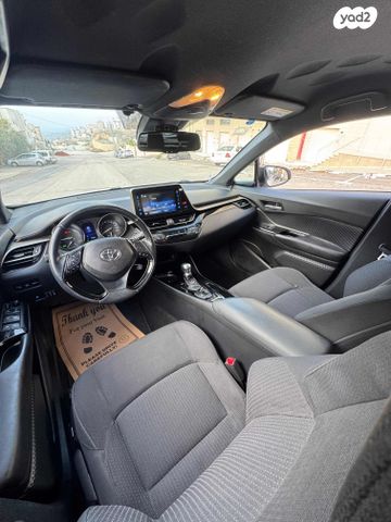 טויוטה C-HR