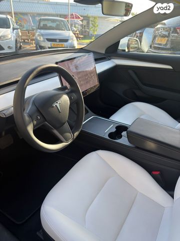 טסלה מודל 3