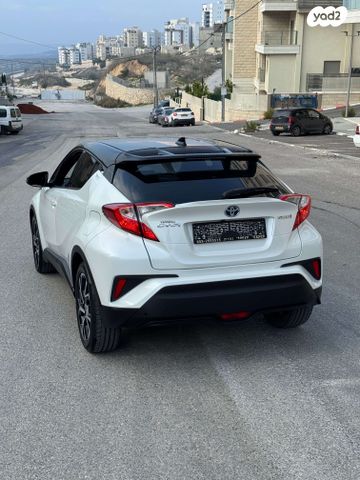 טויוטה C-HR
