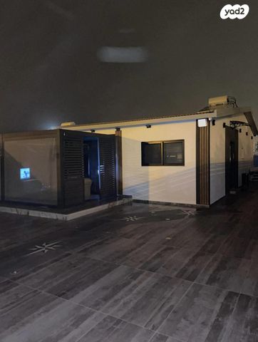 ידידיה אדמון 20