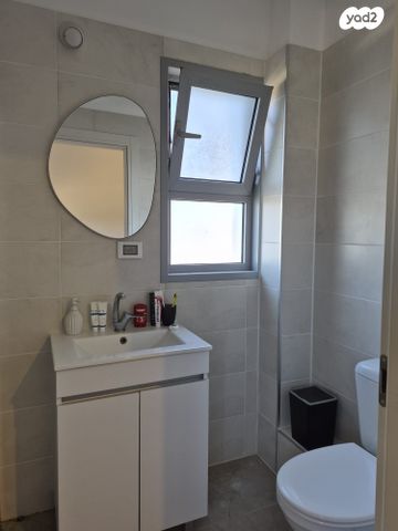 דירה, דרך הארגמן 15, שער הגיא מערב, יקנעם עילית