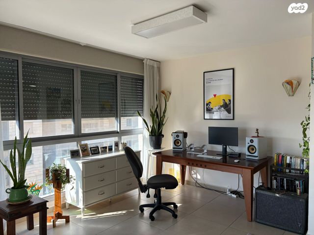 דירה, סמטת נוגה 6, רמתיים, הוד השרון