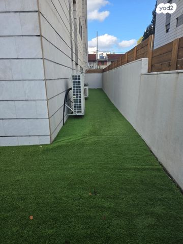 דירת גן, מקלב 2, ליבת העיר, יהוד מונוסון