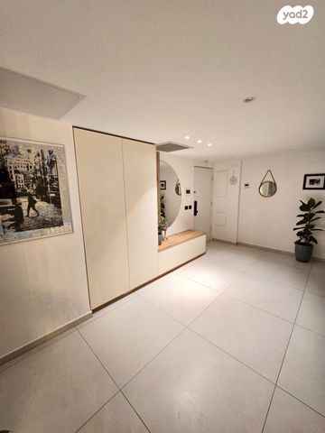 דירה, לובה אליאב 1, פסגת הדר / נווה עוז הירוקה, פתח תקווה