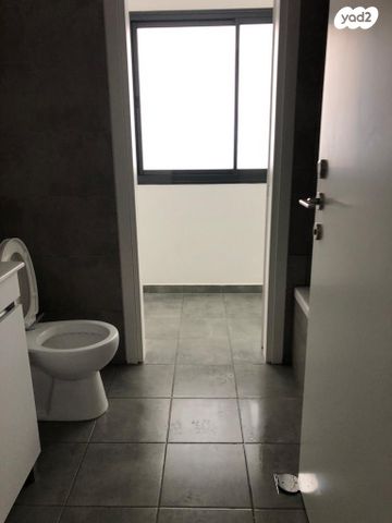 דירה, הרב אבא אבוחצירה 15, שדרות בפארק, שדרות