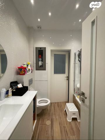 גג/ פנטהאוז, בקעת סיירים 16, שקמים ואגמים, אשקלון