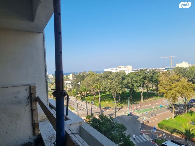 שדרות משה שרת 25