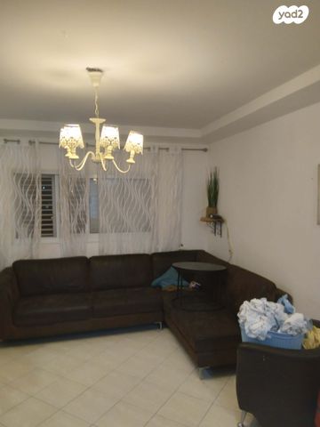 דירה, התאנה 8, קרית מנחם בגין, נתיבות