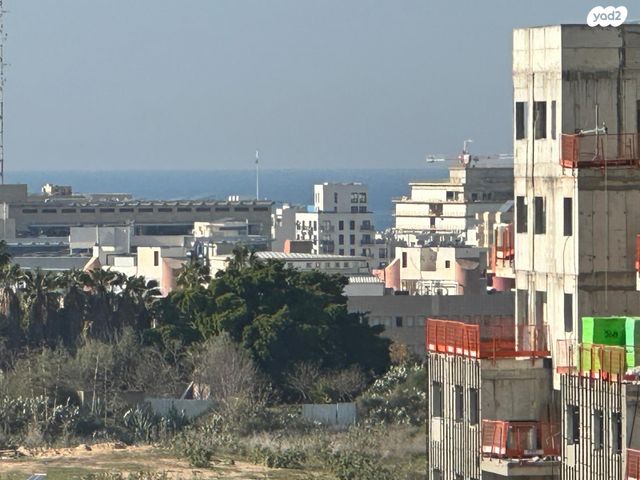 דירה, אסירי ציון 1, קרית שלום, תל אביב יפו