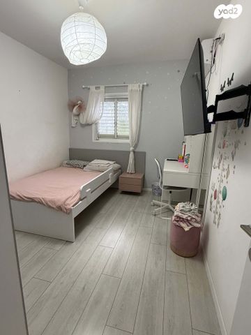 דירה, אירוס הארגמן 42, גבעת האירוסים, נתניה