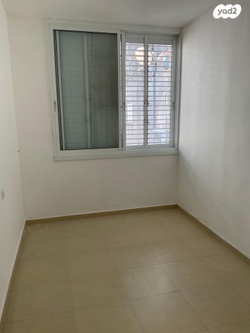 דירה, יהודה הלוי 7, דרום מערב ותיק, בת ים