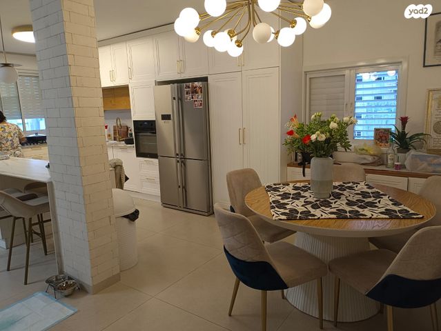 שדרות חיים וייצמן 92