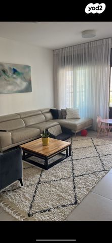 דירה, אבנר בן נר 10, סביוני נצר סירני, נס ציונה