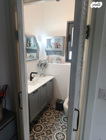 דירת גן, גלבוע 3, לבונה, כפר ורדים