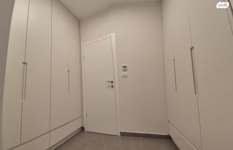 דירה, רחובות הנהר 11, חרוזים, רמת גן