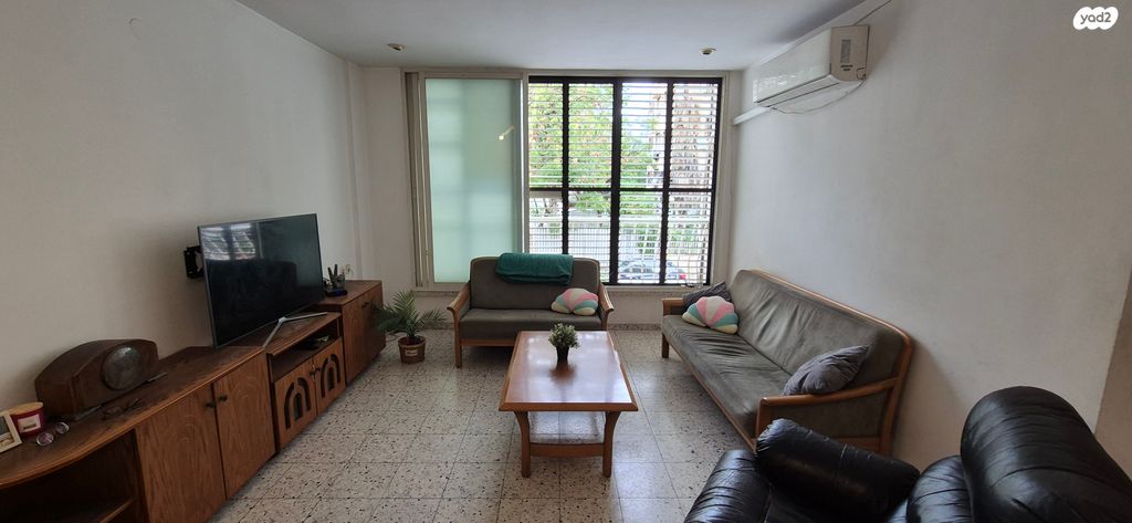 דירה, צפת 5, קרית שרת מערב, חולון