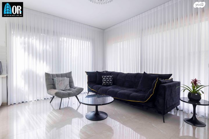 בית פרטי/ קוטג', יצחק משקה 16, סלע, רחובות