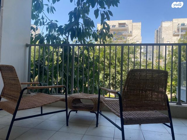 דירה, שבט יהודה 6, אחיסמך, לוד