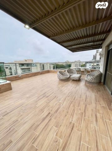 גג/ פנטהאוז, בקעת סיירים 16, שקמים ואגמים, אשקלון