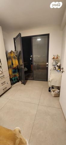 דירה, עין דור 11, שער פלמר, תחנת רכבת השמונה, חיפה