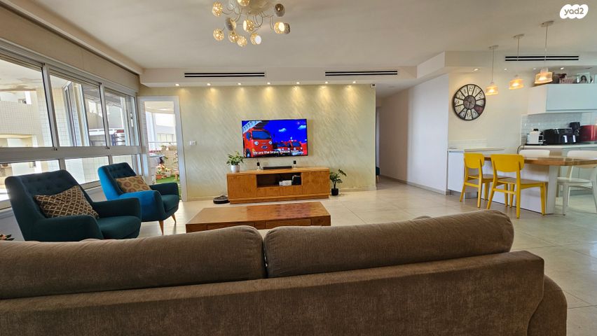 דירה, הר חרמון 6, רובע י"א, אשדוד