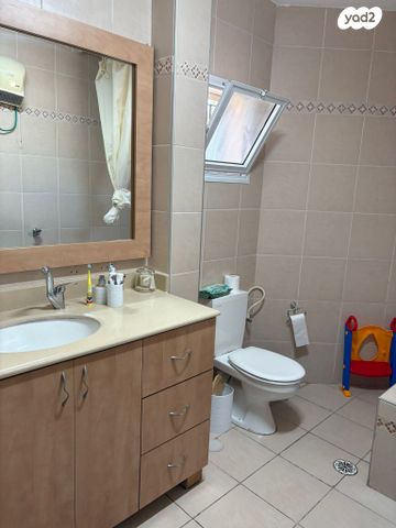 דירת גן, סייפן 7, שיכון עובדים, טבריה